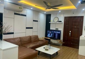 (Giá thật) chính chủ bán căn 74m2 2PN tầng trung + full NT 5.2 tỷ BC Đông Nam