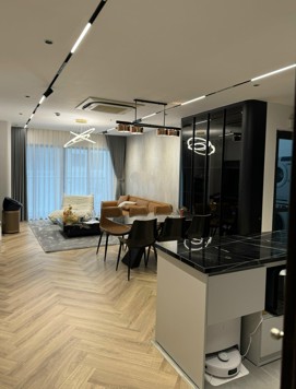 Em cần bán căn hộ chung cư 86m2, 3 PN, 2WC tòa Eurowindow. 6 tỷ