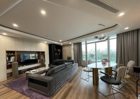 Chính chủ bán căn view Hồ Tây, DT 157m2 toà Watermark Lạc Long Quân