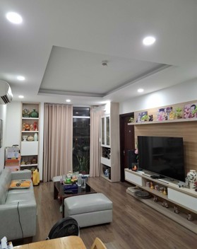 Chính chủ bán căn hộ chung cư tòa CT1 A10 Nam Trung Yên