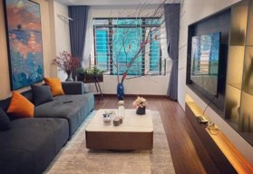 Bán nhà Hoàng Quốc Việt-Cầu Giấy- 42m2 x 5 tầng - nhỉnh 6 tỷ