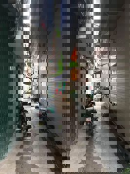 CẦN BÁN NHÀ, NGÕ 2, ĐƯỜNG ĐẠI LA, QUẬN HAI BÀ TRƯNG, 36m2, 4.5tầng, mặt tiền 5m, giá 5.2 tỷ 