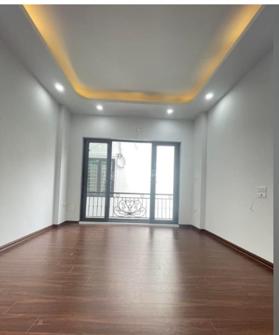 Bán nhà ngõ 622 Minh Khai cạnh Times City 5 tầng 3 ngủ. 