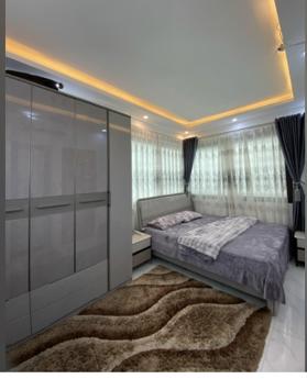 Bán gấp nhà Tô Hoàng 6 tầng thang máy thuê 60 triệu/tháng 