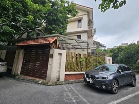 Cho thuê biệt thự thành phố giao lưu 168m2 x 4 tầng làm trường học, phòng khám, VP