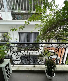 Nguyễn Sơn. Nhà Phân Lô Ô Tô Vào Nhà, Full Nội Thất 