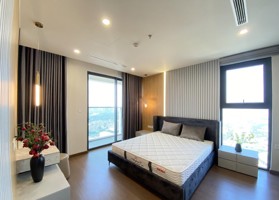 Chủ nhà bán căn 2 ngủ chung cư The Legend Nguyễn Tuân bc đông nam, view hồ thoáng đẹp