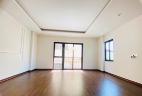 Bán nhà Nguyễn Ngọc Nại: 42.6.5,4. 11.7 tỷ Thanh Xuân