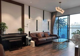 Chính chủ bán căn 102m, 3n2vs , ban công Đông Nam, full nội thất đẹp giá chỉ 7 tỷ