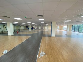 Cho thuê sàn văn phòng tại trung tâm quận Tây Hồ DT 120m2, 200m2, 300m2, 500m2, 1000m2