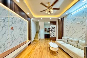 Hàng xóm Times City - Giá mềm như bún Lĩnh Nam 31m2 4 tầng MT 4m có 4.25 tỷ