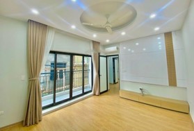 Nhà Mai Động - lô góc 3 thoáng - gara ô tô - 55m2 x 4 tầng - giá: 9 tỷ - kinh doanh