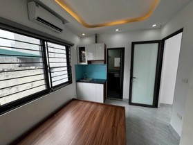 Bán tòa căn hộ dịch vụ Mỹ Đình lô góc 2 thoáng. DT 39m2x6T, Giá 8 tỷ 6