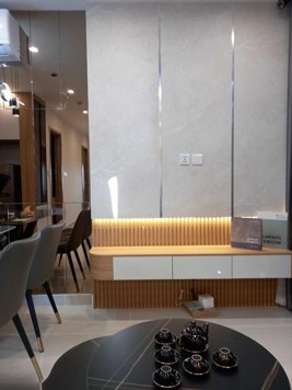 Chính chủ cần bán căn 2 + ngủ 64m2 tầng trung S2 Vinhomes Smart City full đồ sẵn sổ - giá 3.2 tỷ