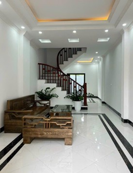 Chính chủ bán nhà 60 m2, 3 tầng 2 mặt thoáng khu phân lô tập thể ngân hàng đường Nguyễn Lương Bằng