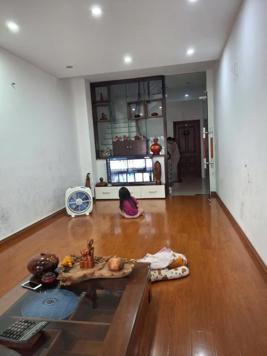 Bán nhà trung tâm quận Cầu giấy Phố Phạm Thận Duật phân lô 5 tầng 15 tỷ