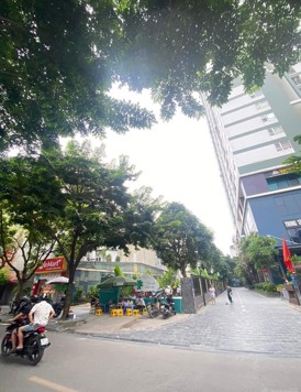 Cực hiếm mảnh đất vàng còn sót, 1112 m2 đất full thổ cư, mặt phố Vũ Tông Phan, quy hoạch ổn định