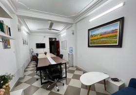 Bán nhà Riêng 80m2 - Chính chủ tại Ngõ 2 Vương Thừa Vũ