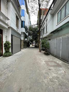 Căn nhà mặt tiền siêu rộng 14m, ngõ phố Mai Dịch, Cầu Giấy 88m chỉ có giá 22.6 tỷ 