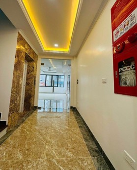 P.lô phố Cầu Giấy, ôtô tránh vỉa hè - 68m2 x 7T thang máy nhập khẩu, an sinh cao