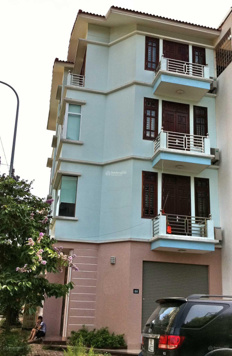 Cho thuê làm văn phòng căn nhà số 22 đường Lưu Hữu Phước - P Cầu Diễn - 93m2 - 4 tầng - 2 mặt tiền