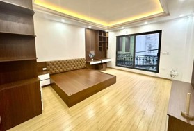 Quan Hoa - Nguyễn Khánh Toàn: Thang máy - gara ô tô - kinh doanh - gần phố 13.8 tỷ