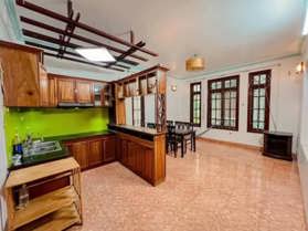 Nhà mặt ngõ phố Đội Nhân Trung tâm quận Ba Đình chỉ hơn 8 tỷ