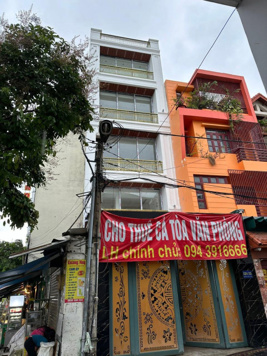Chính chủ cho thuê văn phòng mặt tiền đường Bạch Đằng mới tinh, đầy đủ PCCC tại Phường 2, Tân Bình