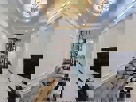 NHÀ ĐẸP NGAY KHU GIẢI PHÓNG TRUNG TÂM HOÀNG MAI 5 TẦNG