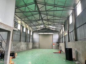 Cho thuê kho đường Đại Lộ Thăng Long, Song Phương, Hoài Đức. 700m2, cao 7m công đỗ cửa. 55k/m2/th