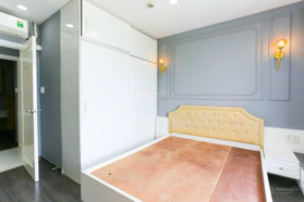 Chuyển nhượng Sunrise City North 65m2 2PN 1WC có ban công hướng Đông, lầu trung mát mẻ, 4 tỷ