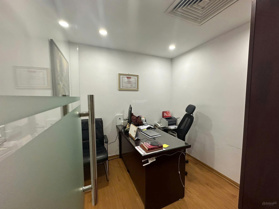 Chính chủ cho thuê VP Diamond Flower hoàng đạo thúy 135m2 đầy đủ nội thất