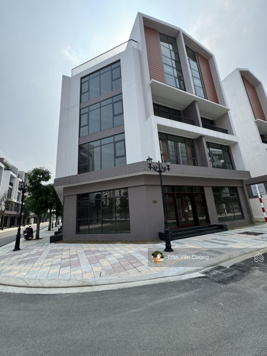 Chuyên bán hàng góc, góc xẻ khe Vin Ocean Park DT từ 72m2 giá cực kì tốt nhỉnh 8 tỷ