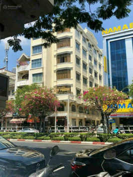 Toà Nhà văn phòng cho thuê Nam Phương Số 68 - 70 Hoàng Diệu, Phường 13, Quận 4. TPHCM
