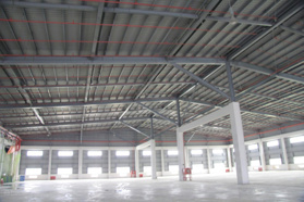 Công ty Cổ phần Hóa dầu và Xơ sợi Việt Nam cho thuê kho xưởng có văn phòng với nhiều diện tích