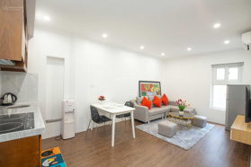 Tòa nhà Sumitomo cho thuê căn hộ dịch vụ 1 ngủ 55m2 Tại kim Mã, cạnh RMit, gần Lotte. 0909 632 368