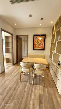 Em có quỹ căn homestay, tháng, năm tại khu đô thị Ecopark, liên hệ: 0905 793 993