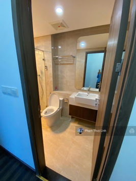 Cho thuê căn 2 ngủ 2 vệ sinh full đồ Hoàng Huy Commerce giá 12 triệu