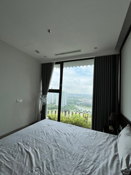 Cho thuê căn 1 ngủ toà Landmark ecopark Tầng cao view Hồ Thiên Nga sân golf - Full nội thất