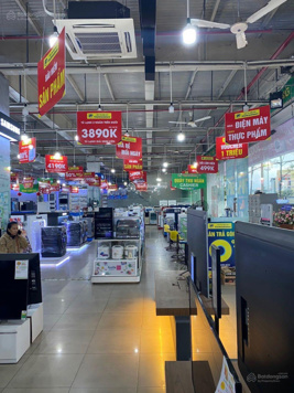 Mặt bằng trống suốt đường Nguyễn Hữu Thọ - 250m2, ngang 10m