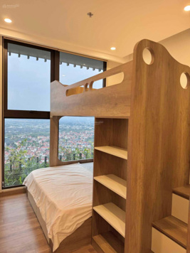 Cho thuê căn 2PN 2WC 58m2 đủ đồ view thoáng toà R1 Swan lake Osen Ecopark.LH 0964 007 130