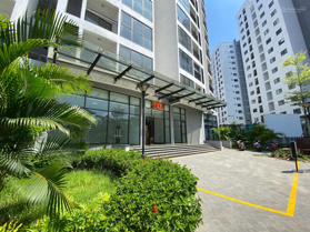 *** HOT HOT *** Chính chủ chuyển nhượng căn hộ 3 ngủ view hồ toà L1