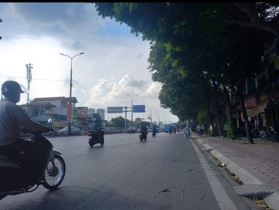 CỰC HIẾM - BÁN ĐẤT TẶNG NHÀ C4 - GIÁ CHỈ HƠN 2 TỶ