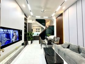 Phố Xã Đàn, Đống Đa. Nhà đẹp như khách sạn 35m, 6 tầng, mt 4m, gần phố giá 6.5 tỷ