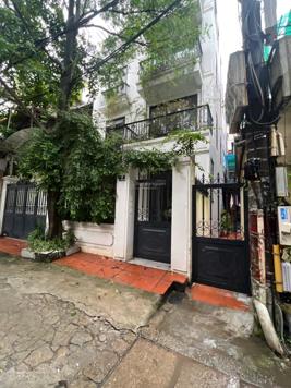 Nhà Tân Mai - Hoàng Mai: Phân lô - gara oto - vỉa hè, nhỉnh 6 tỷ, 36m2 x 5 tầng, full nội thất