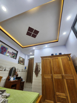 Chính chủ bán nhà 76m2, 2 tầng 2 mặt tiền đường Dã Tượng, Phường Vĩnh Nguyên, Nha Trang
