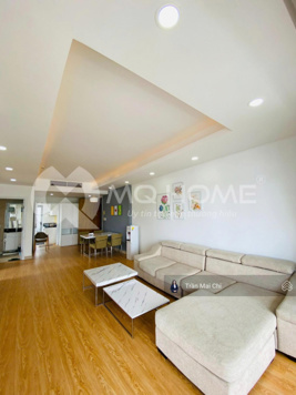 Căn hộ 2phòng ngủ, view trực diện sông Hàn, tọa lạc ở cung đường Bạch Đằng nội thất cao cấp Đà Nẵng