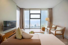 Cần bán Căn hộ góc 2 mặt tiền biển! mặt tiền đường biển Đà Nẵng, sổ lâu dài, 2pn 70m2 , giá 4 tỷ X