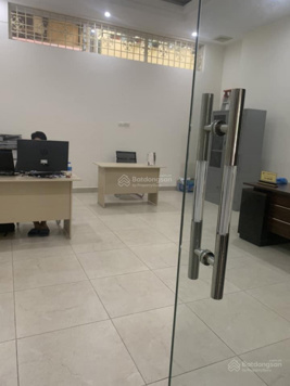 Cho Thuê nguyên căn mặt phố ngô quyền 110mx 4 tầng các phòng khép kín 30-40m, mặt tiền 6m Vạn phúc