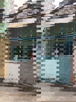 Bán nhà cấp 4 phố Hoa Bằng quận Cầu Giấy 66m2, mt 4.7m. Nhà cũ xác định bán đất